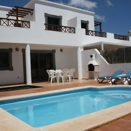 فيلة Lanzarote *